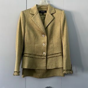 Kasper Olive/Light Green Patterned Womens Work Suit